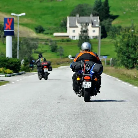 Vandrerhjem Gulen Dive