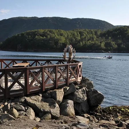 Gulen Dive Vandrerhjem *