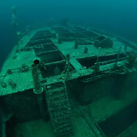 Vandrerhjem Gulen Dive Dalsøyra