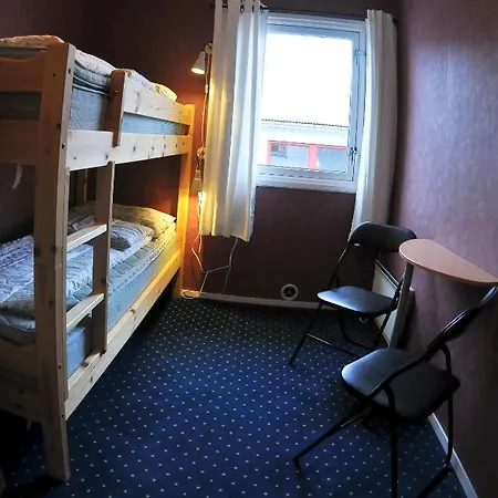 Hostel Gulen Dive Dalsøyra